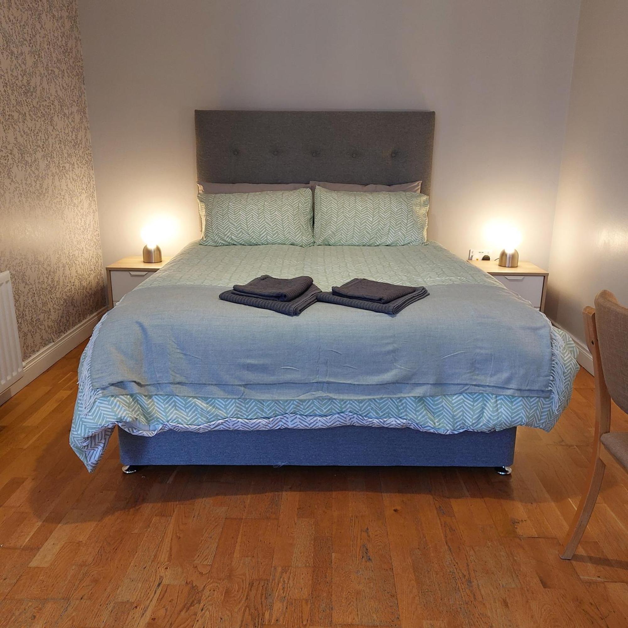 ホテル Lawnbrook Town House ベルファスト エクステリア 写真